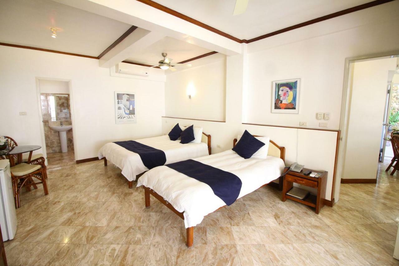 Mermaid Resort And Dive Center Puerto Galera Exterior foto